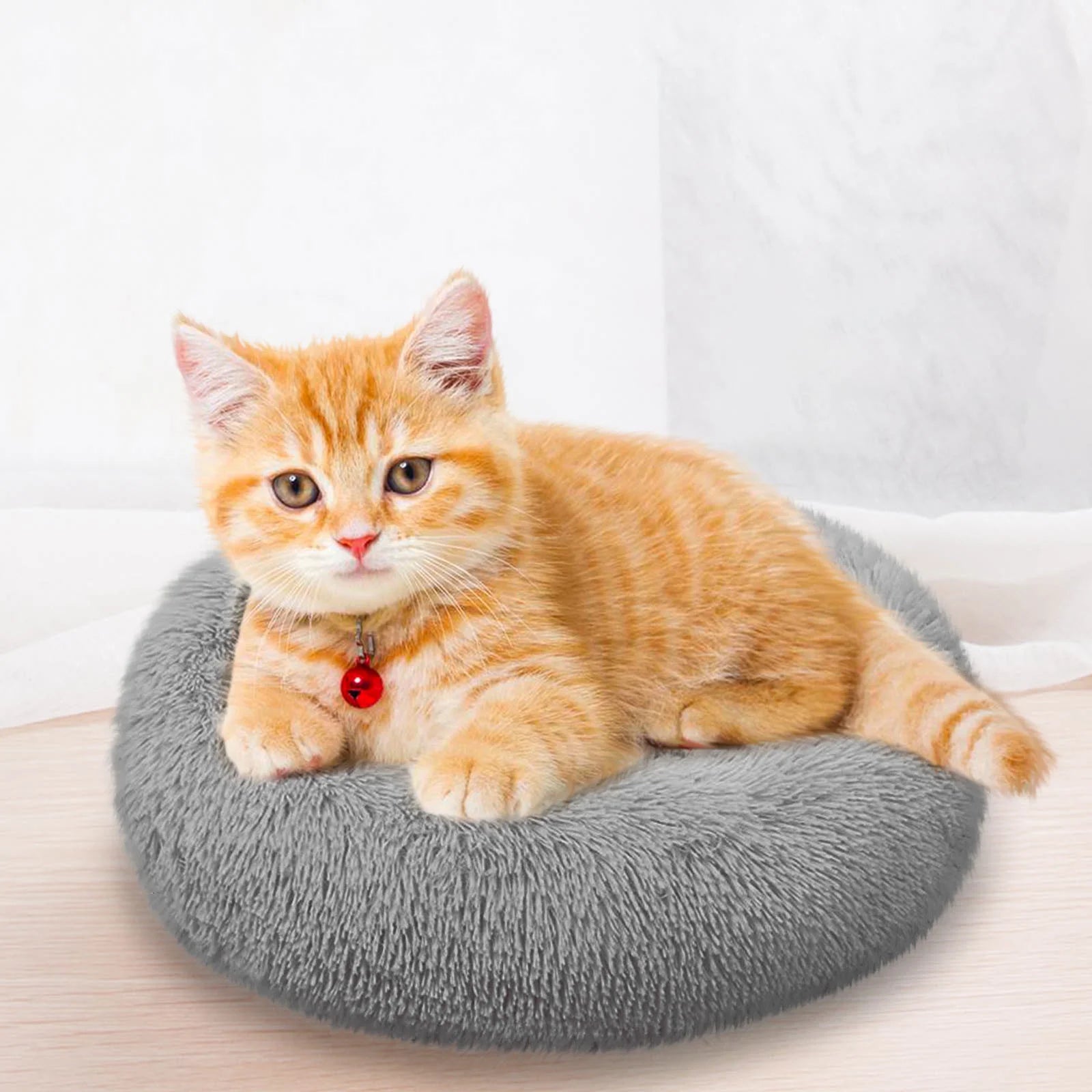 Cat Bed, Cat Beds for Indoor Cats Washable, Orthopedic Soft Fluffy round Calming Pet Bed for Small Cat, Small Cat Beds & Furniture